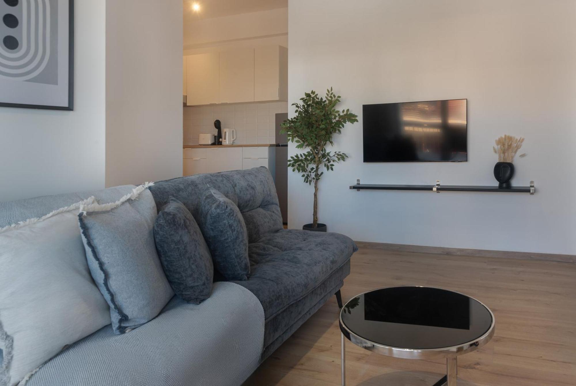 Phaedrus Living City Breeze Residences Finesse Larnaca Exterior foto